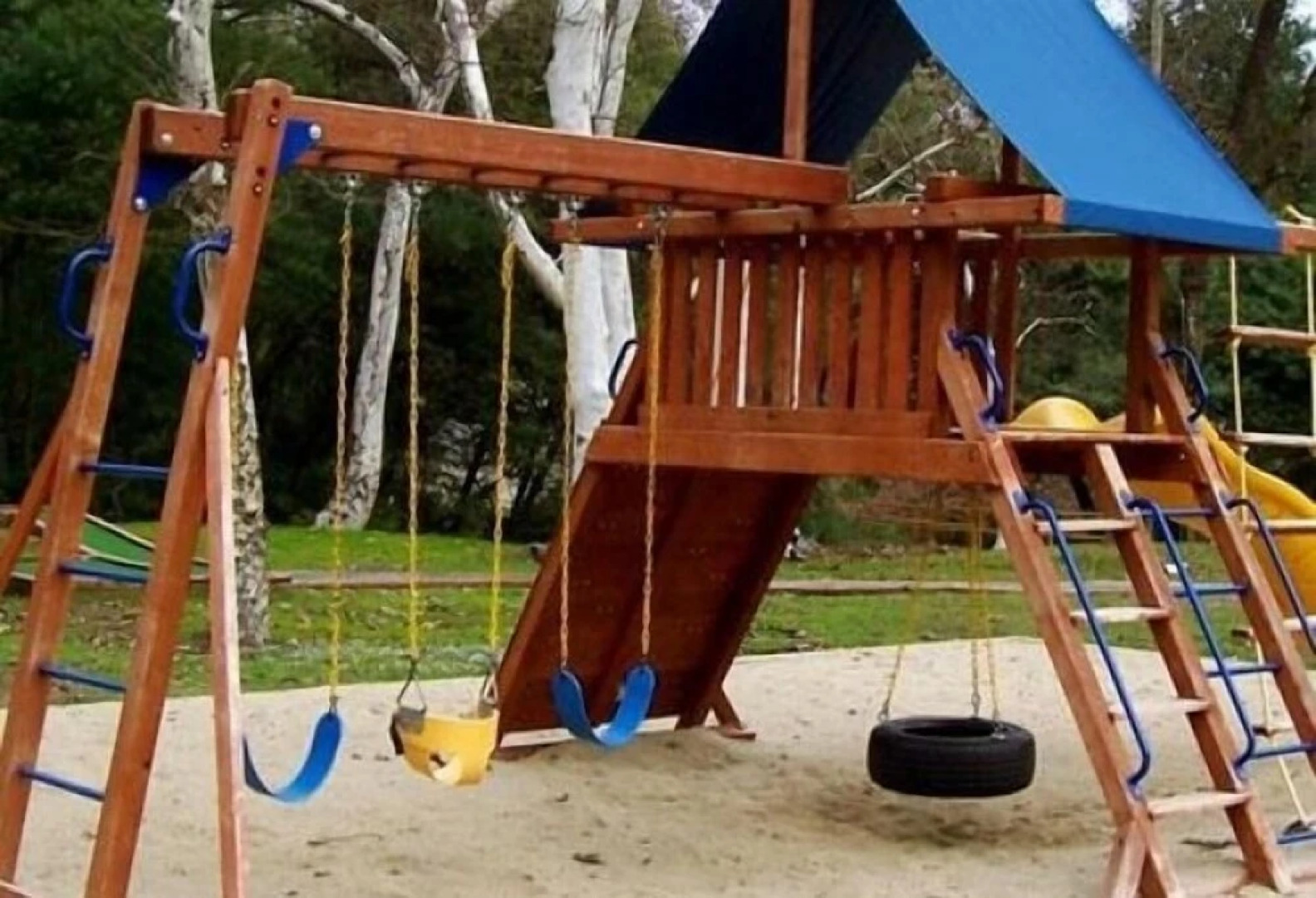 Morgan Hill RV Resort - Campsite