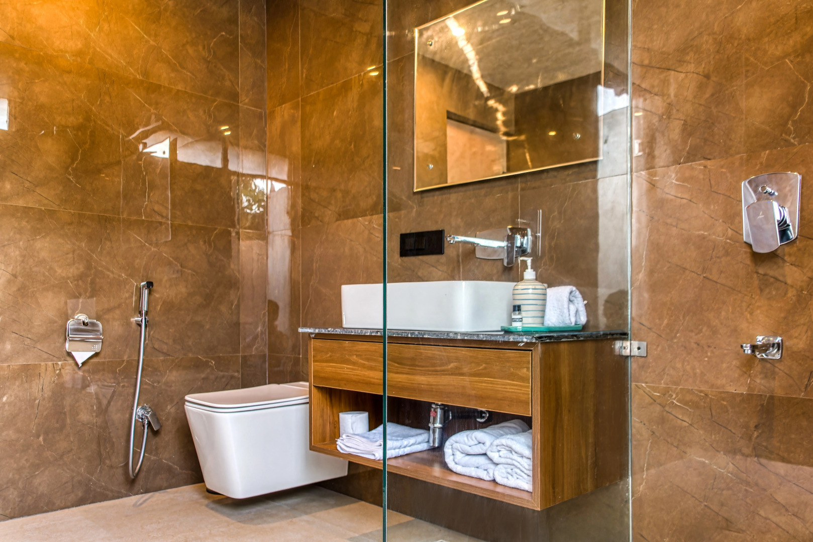 Pumpkin Hotel's Tusk N Woods