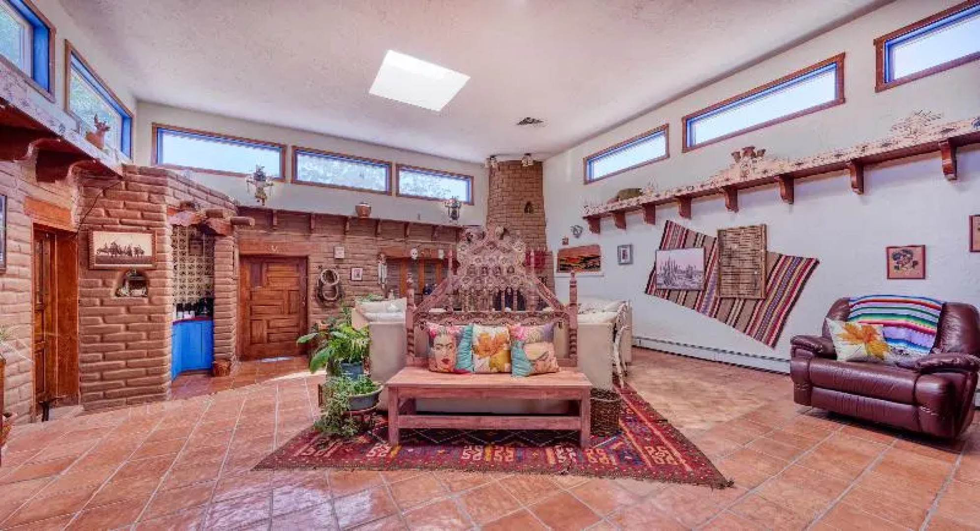 Loba Luna Bed and Breakfast, LLC