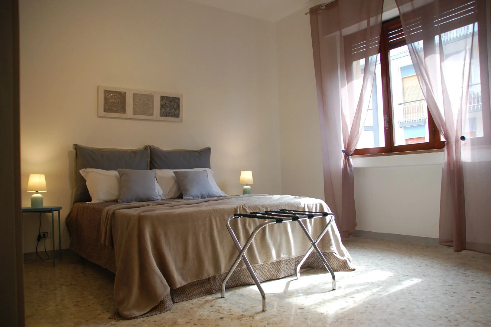 Bari Rooms Central Station