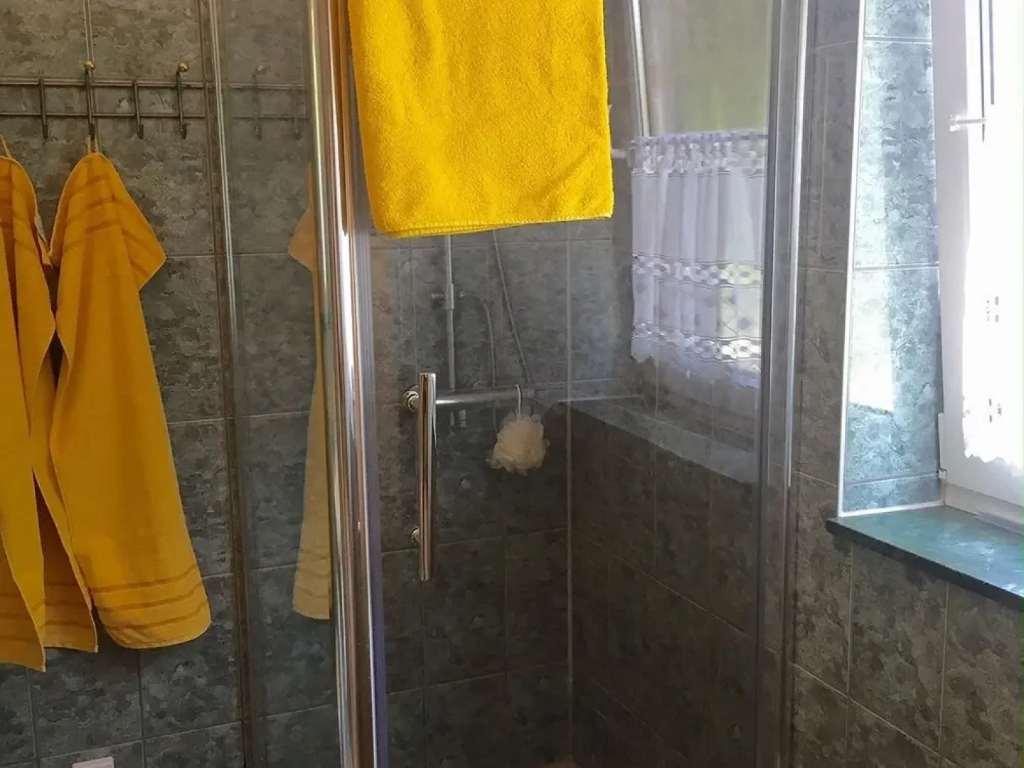 Holiday Home Directly Along the Edge of the Forest, Sauna and Modern Furnishings