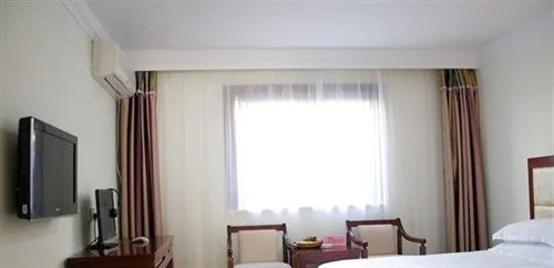 Jiuhuashan Olden Phoenix Hotel