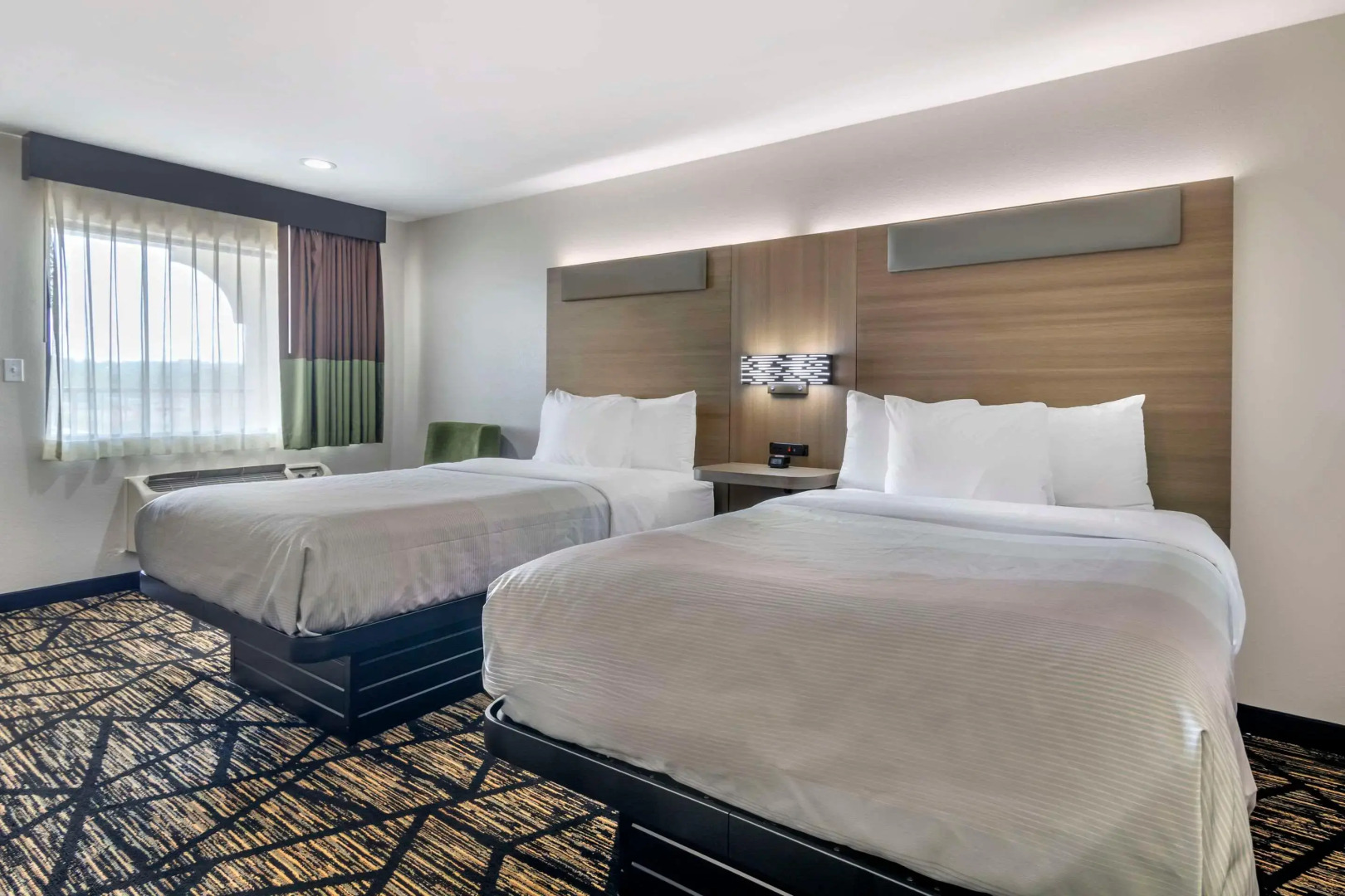 Quality Inn & Suites Athens University Area