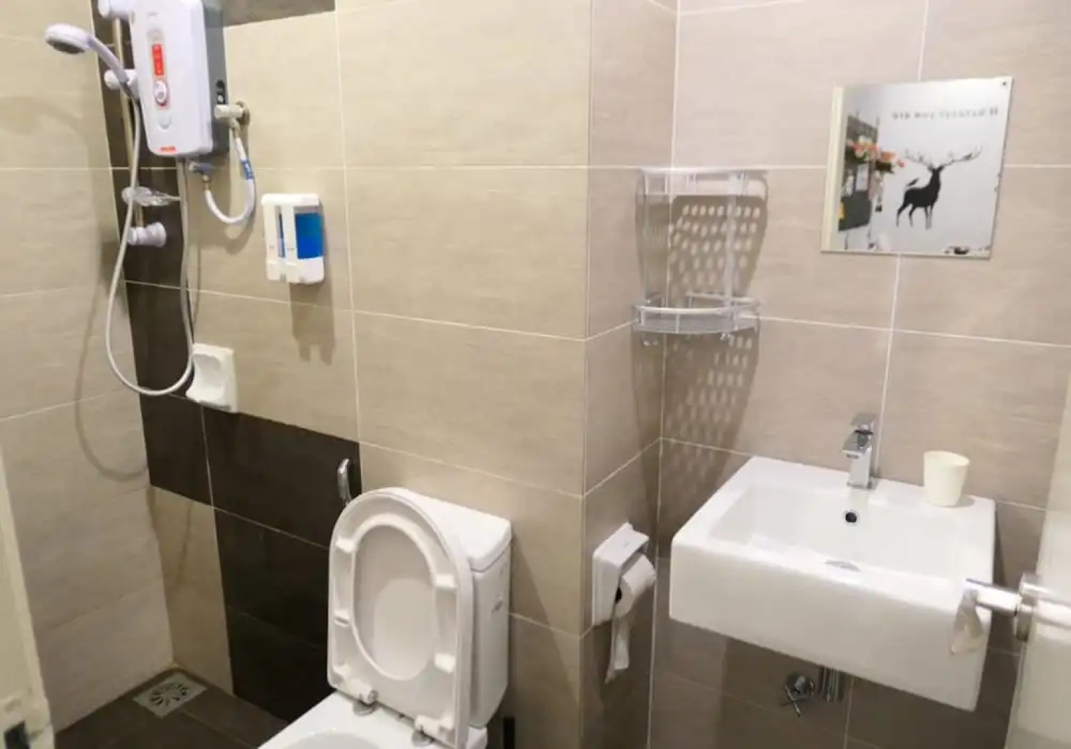 Golden Shine Homestay at Midhills Genting