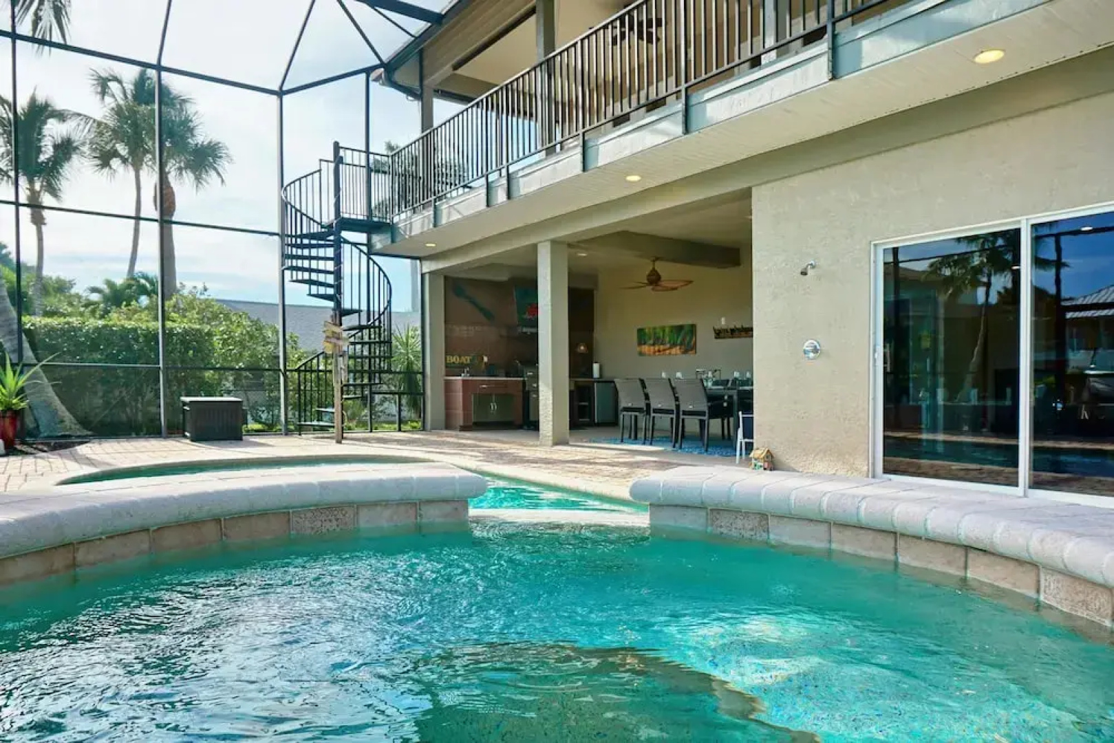 TW330 5 Bedroom Holiday Home by Marco Naples Vacation Homes