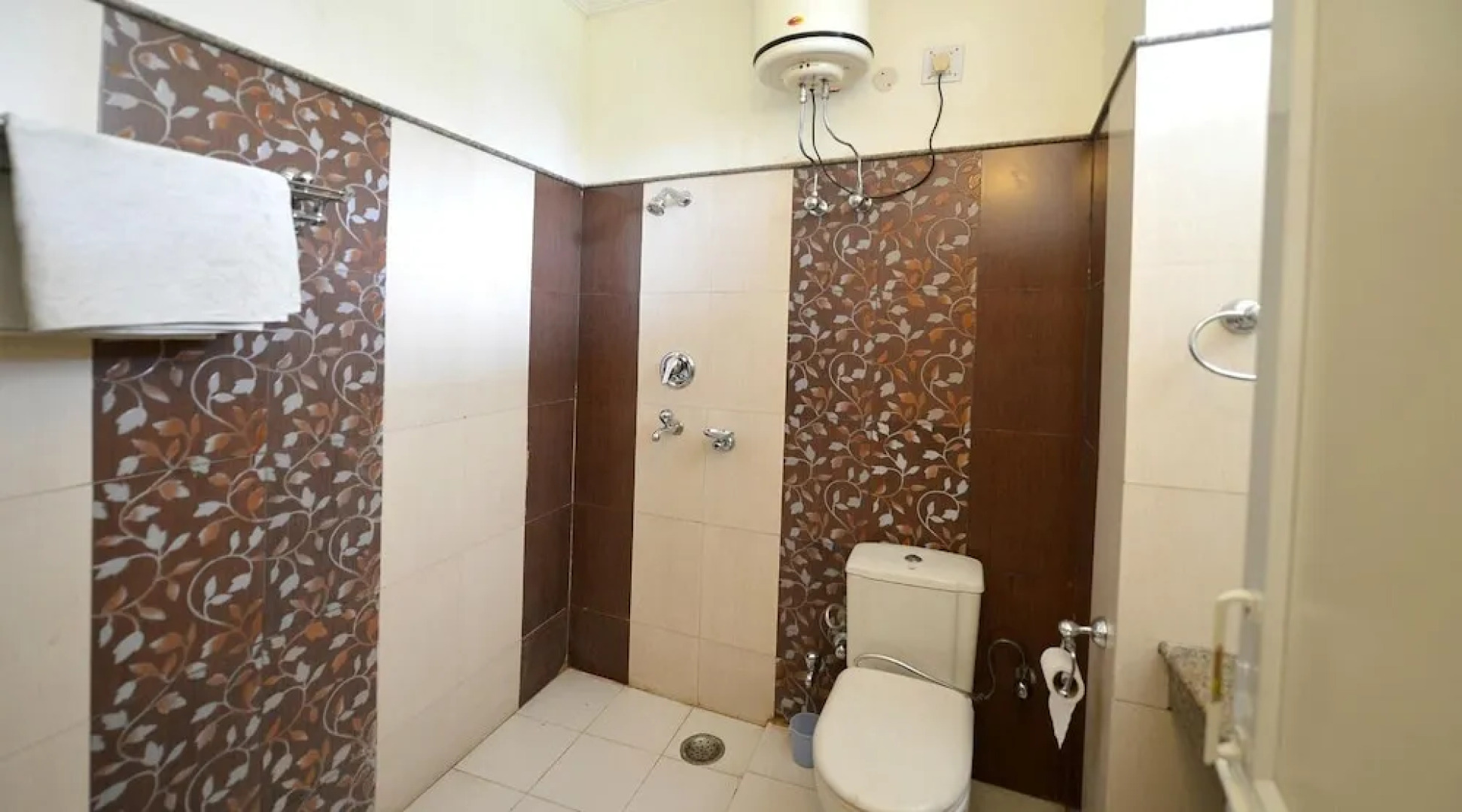 Tilyar Hotel And Resort