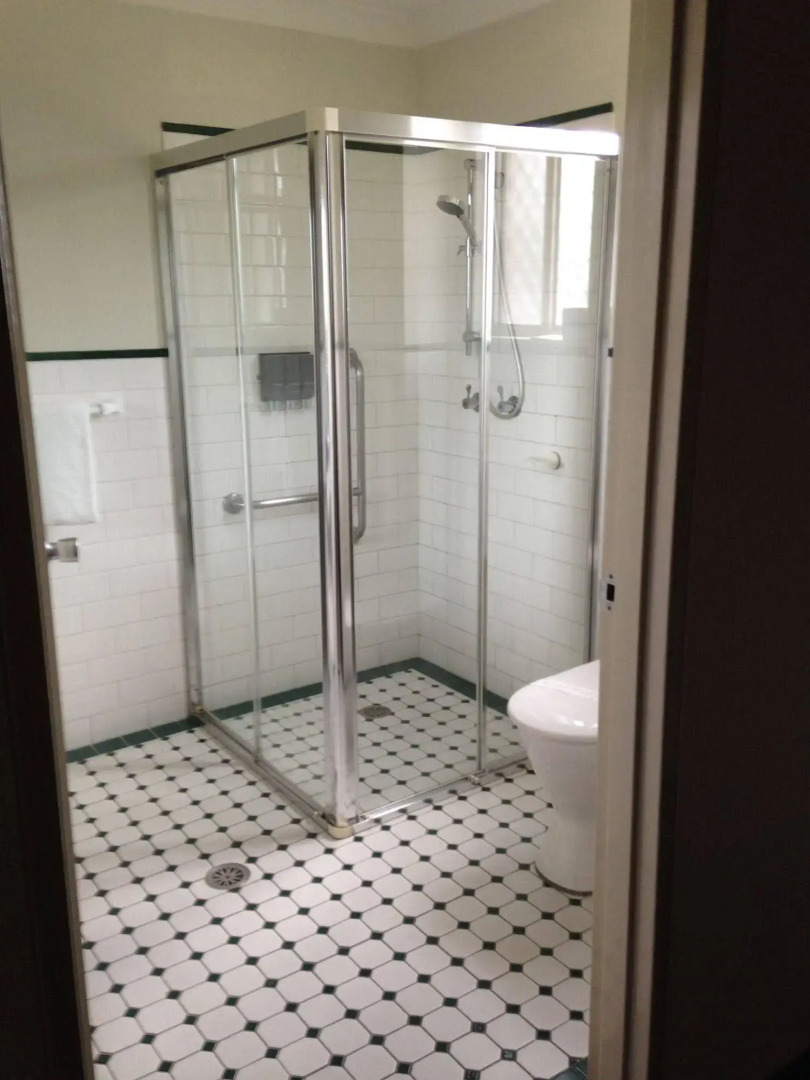 Francis Phillip Motor Inn