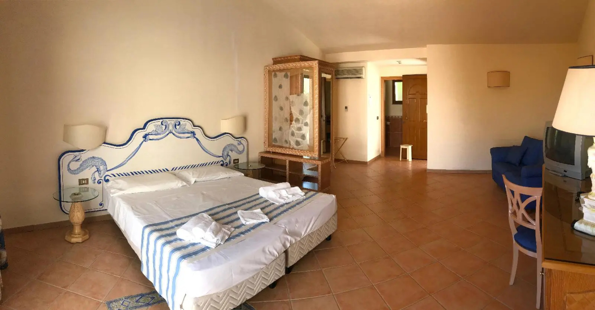 Club Esse Palmasera Il Borgo