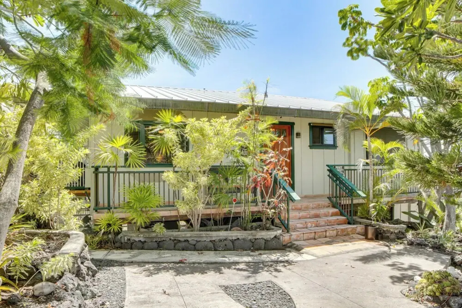 Ocean-view Bungalow: Walk to Pebbles Beach!