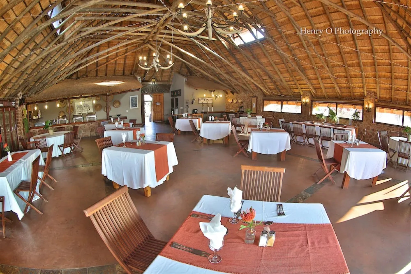Mangwa Valley Game Lodge