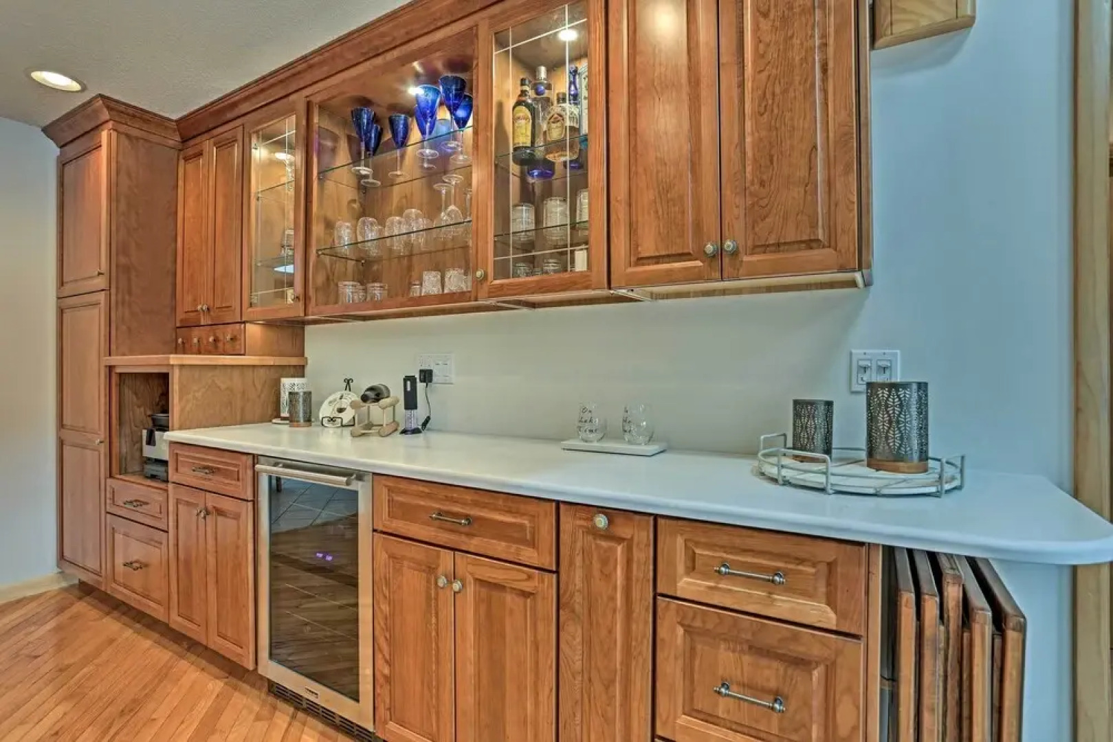 Airy Lake Ariel Home w/ Private Dock + Kayaks!