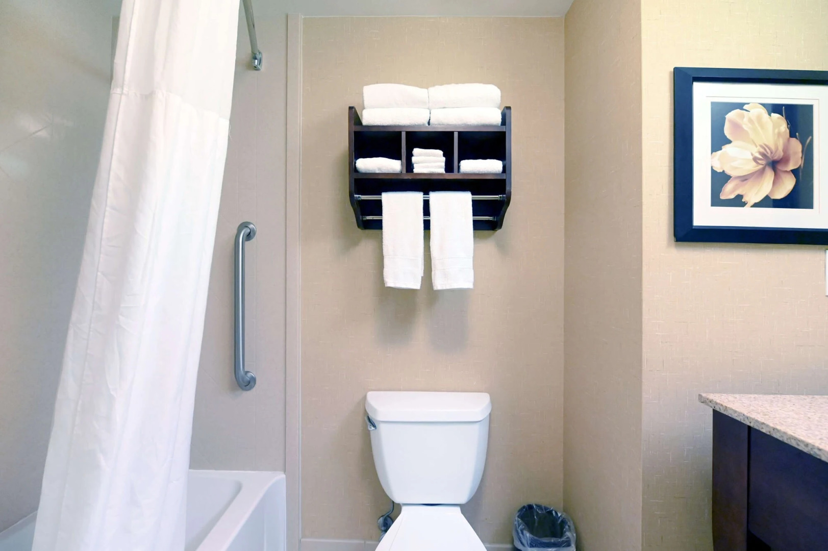 Holland America Skagway Inn