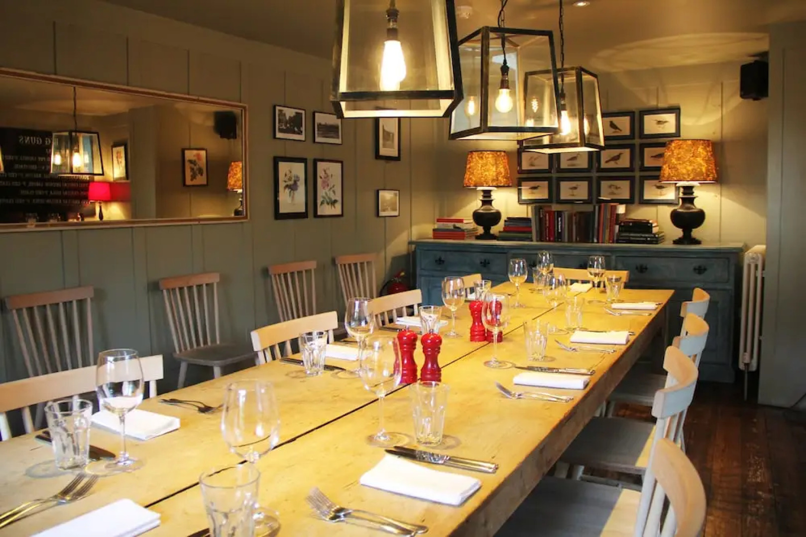 Bel & The Dragon Cookham