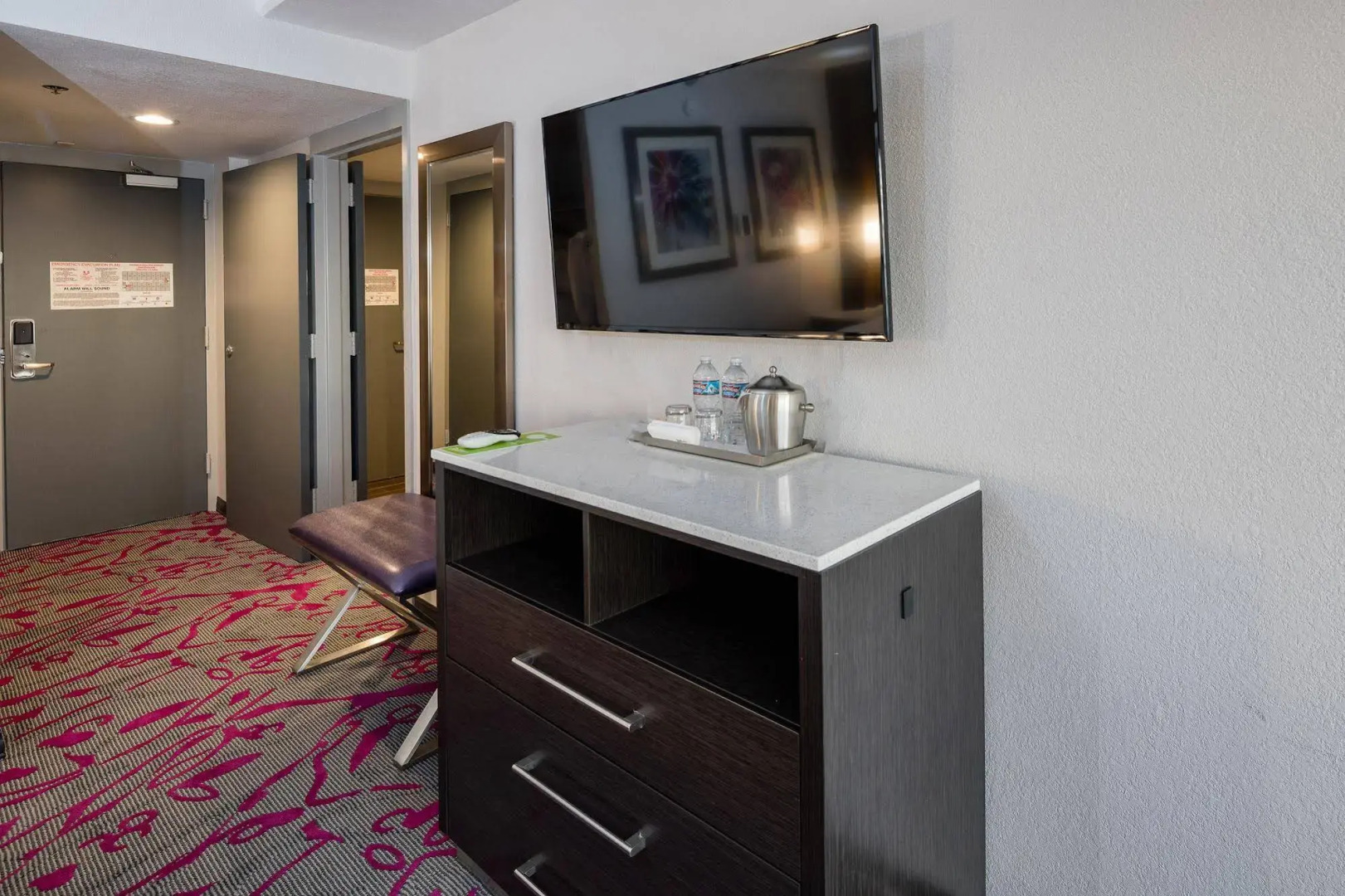 Radisson Hotel Oakland Airport