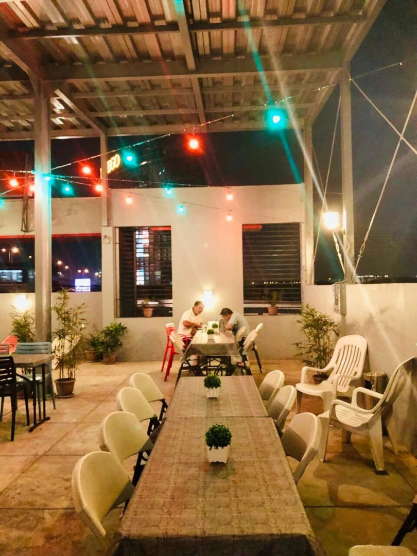 Hometown Hotel Makati - Edsa