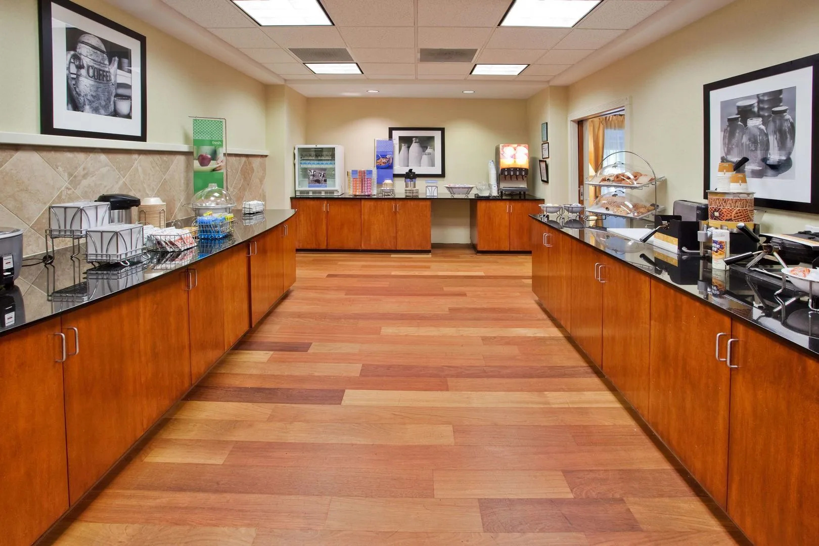 Hampton Inn & Suites Lanett-I-85