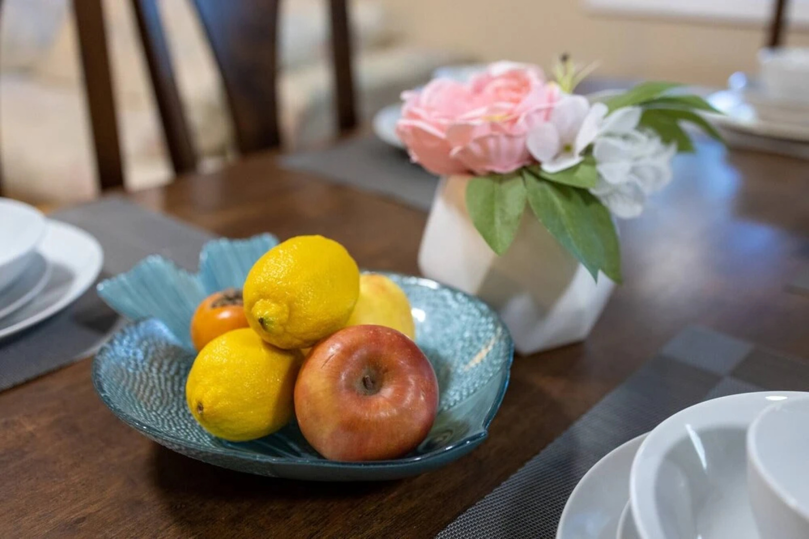 Oregon Jade Lodging- Spacious 2 Bedrooms, Ev Charger, Quite By Stream