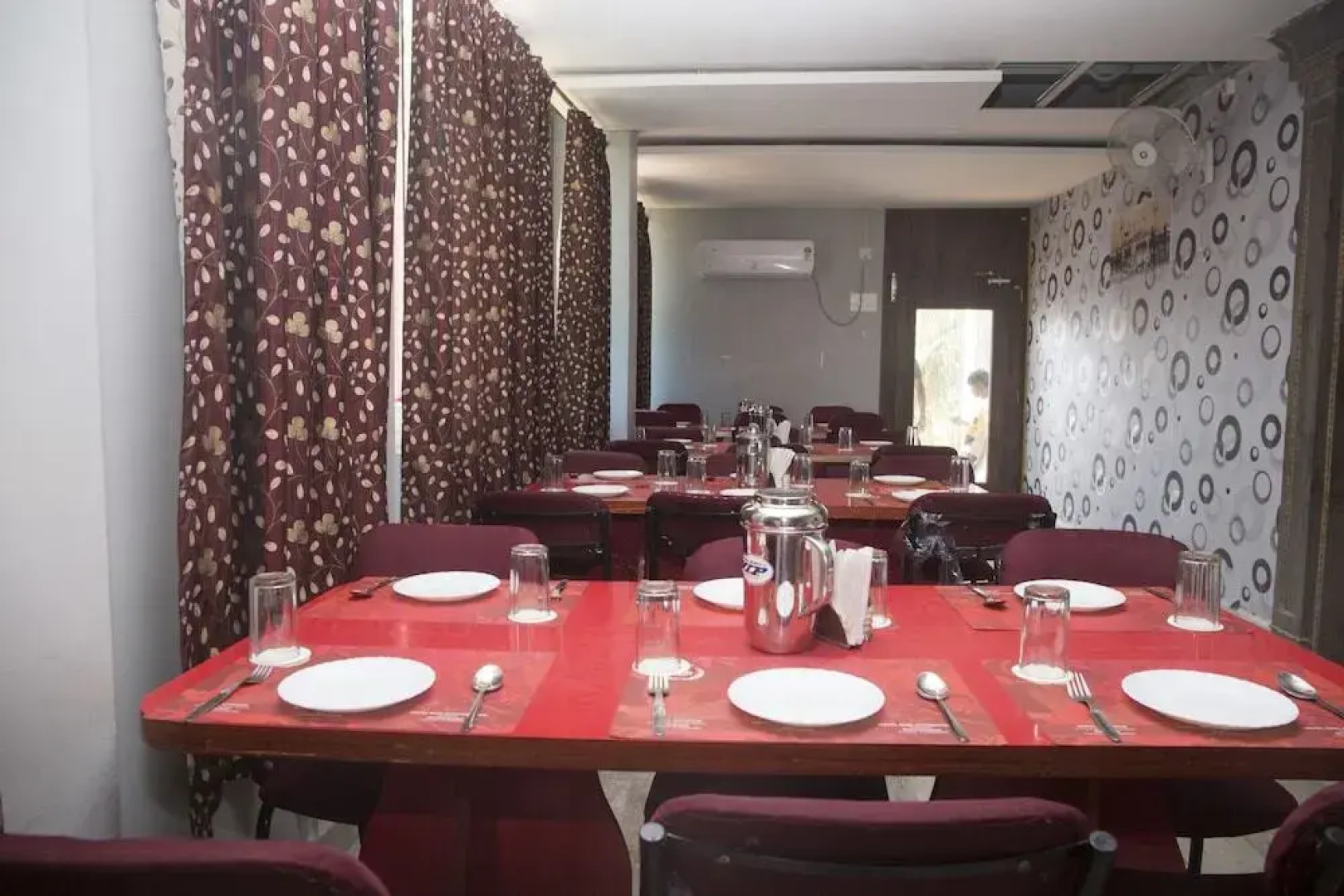 OYO Rooms CT Road 2