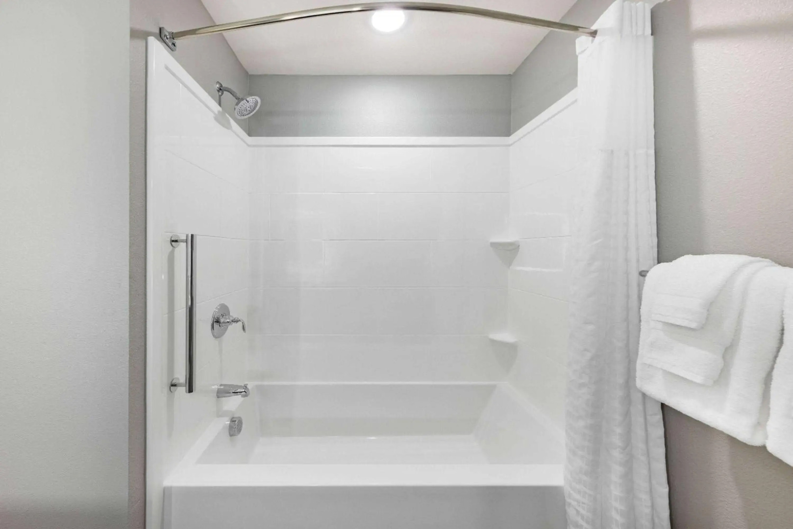 AmericInn by Wyndham International Falls Southwest