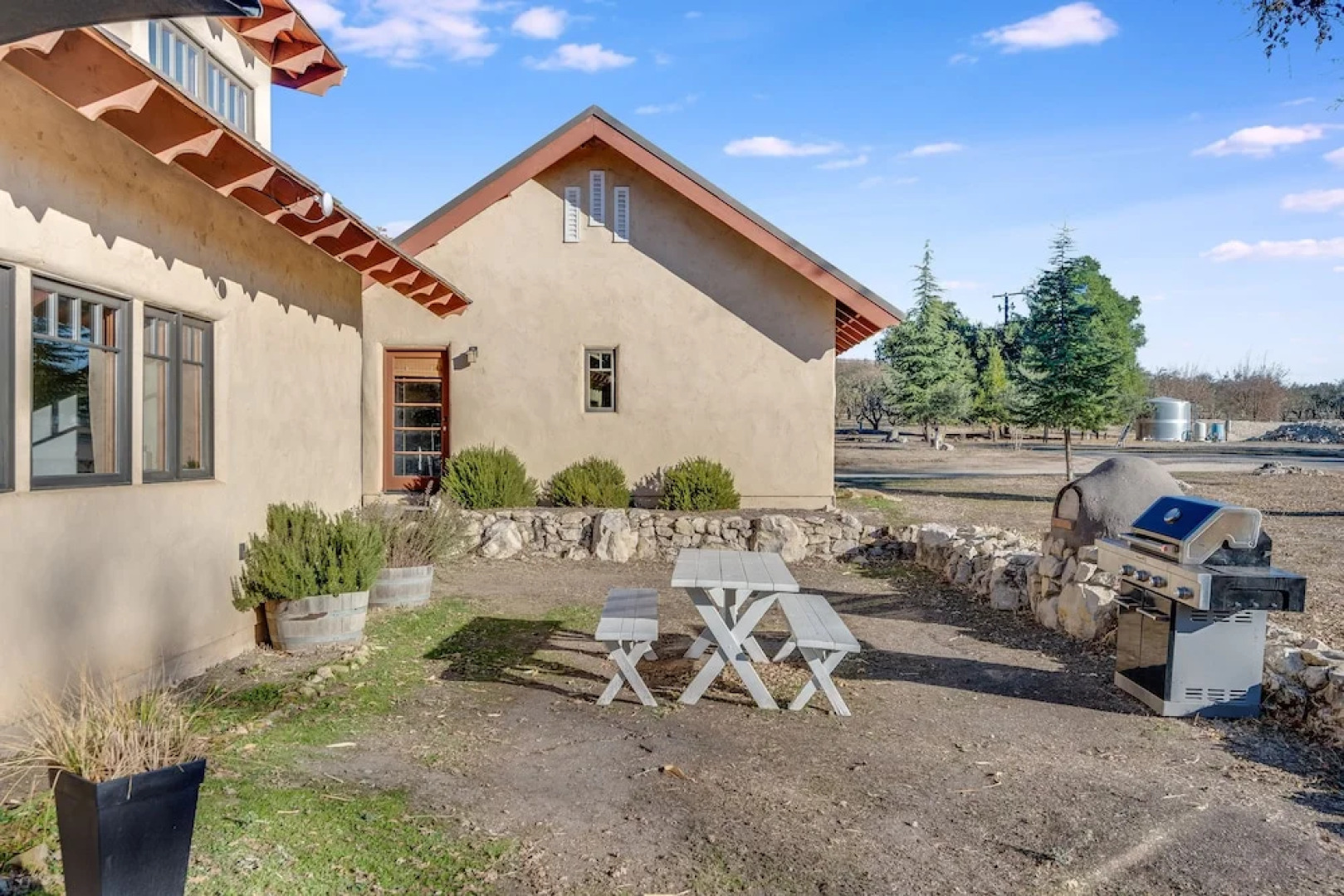 Harmony Over The Hill