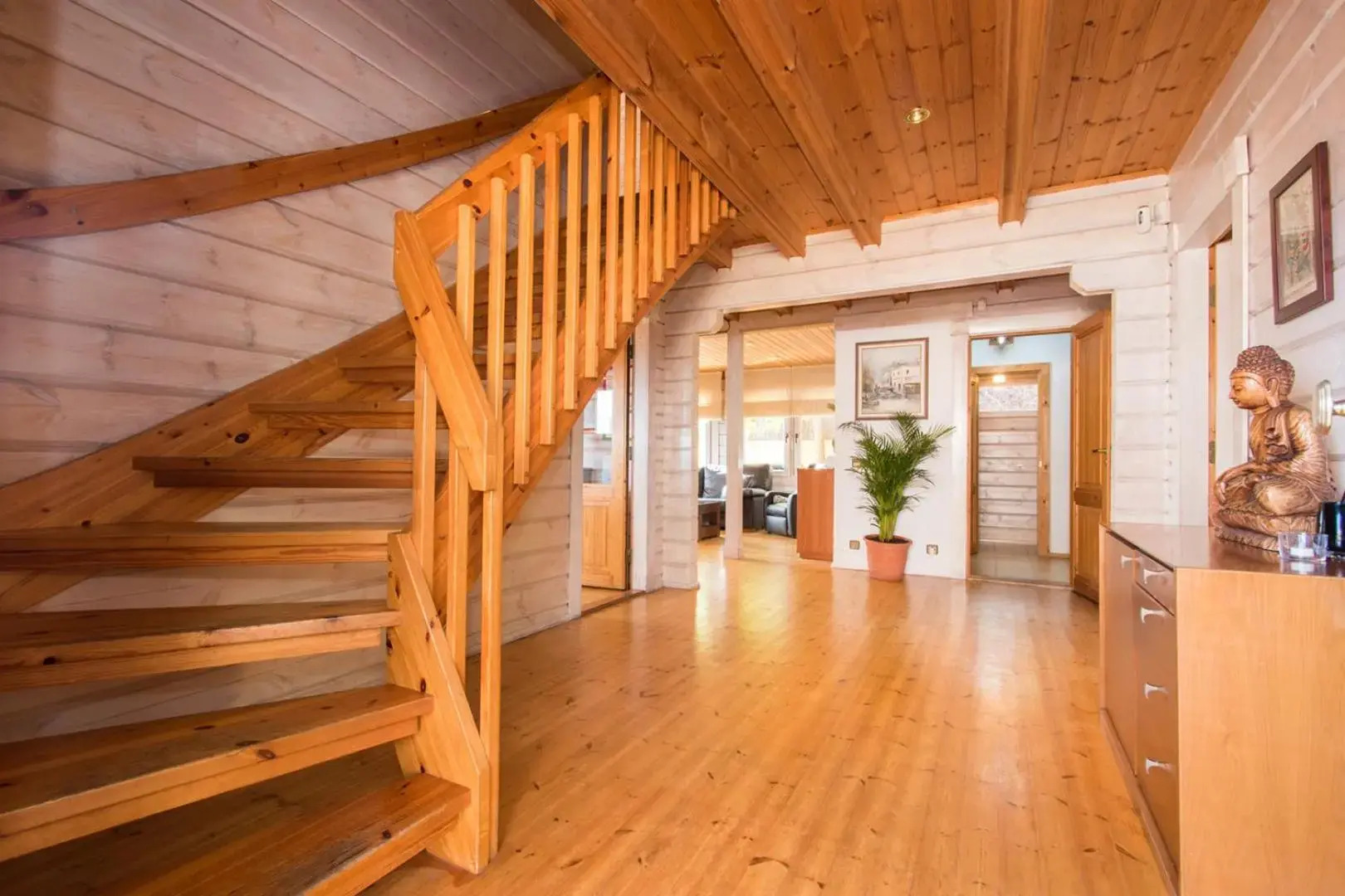 Finland House Barcelona- Increíbles vistas a la montaña