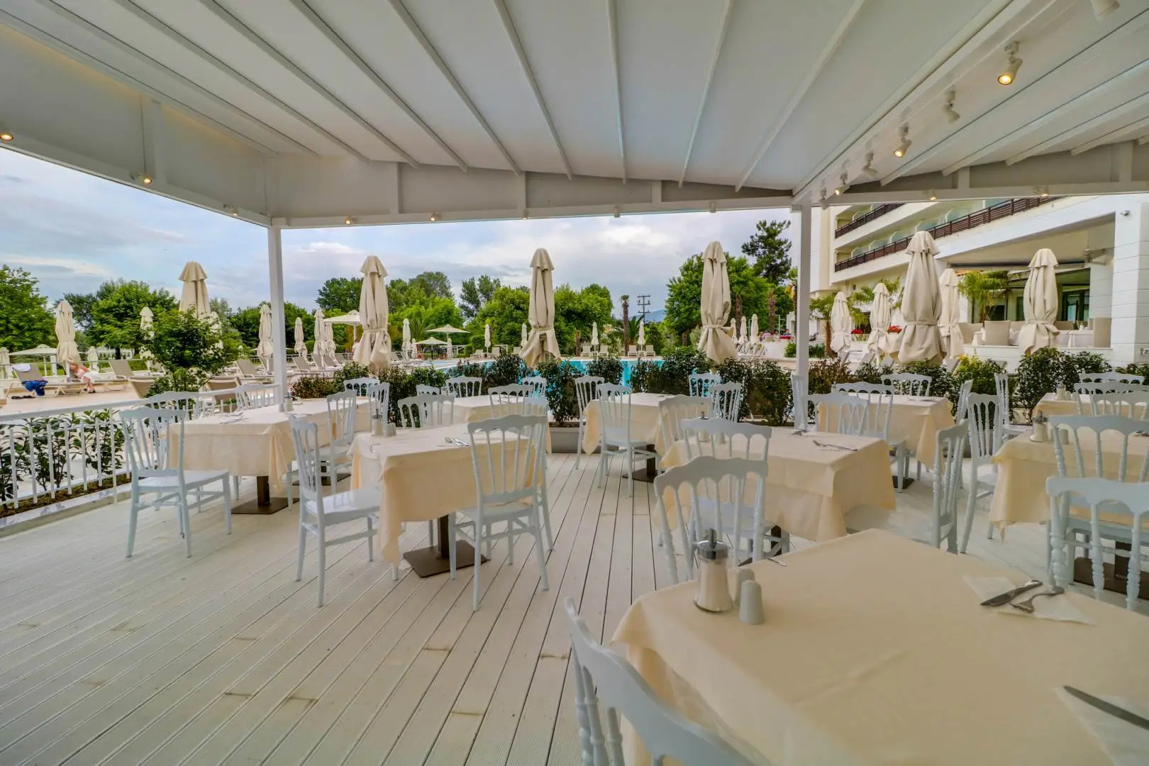 Olympian Bay Grand Resort