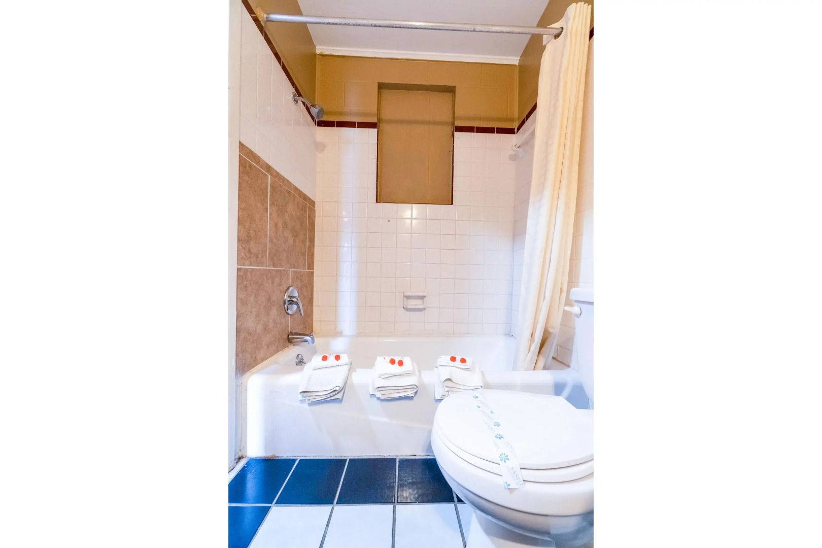 Capital O Hotel Beeville - US 181