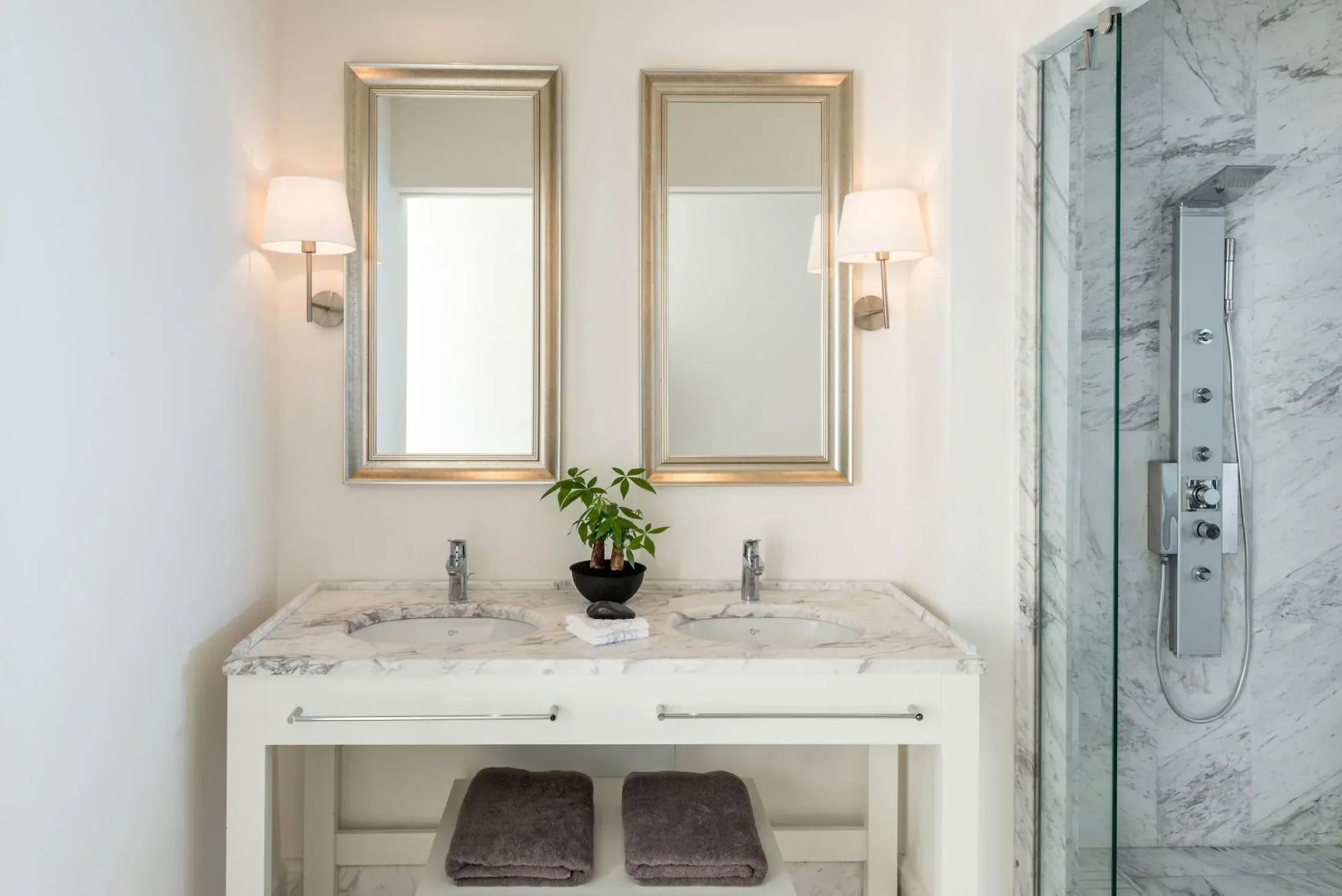 Knossos Beach Bungalows & Suites