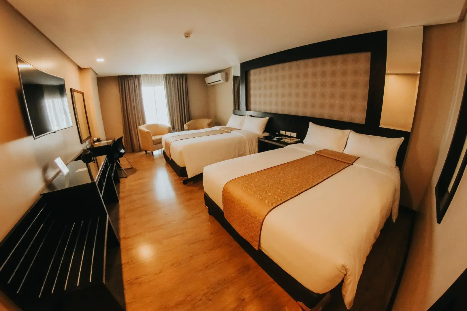 Grand Xing Imperial Hotel