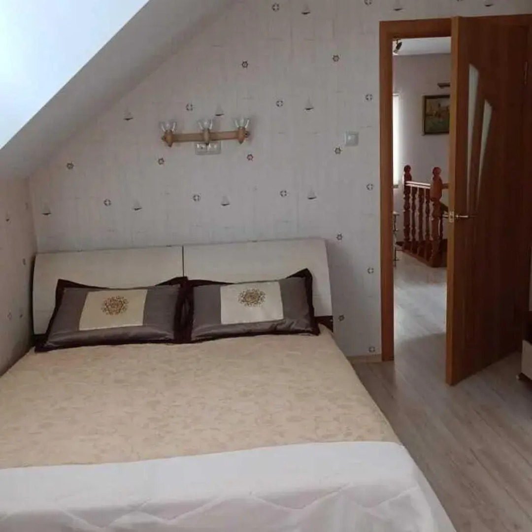 Двухэтажный дом с баней Рябинушка 2