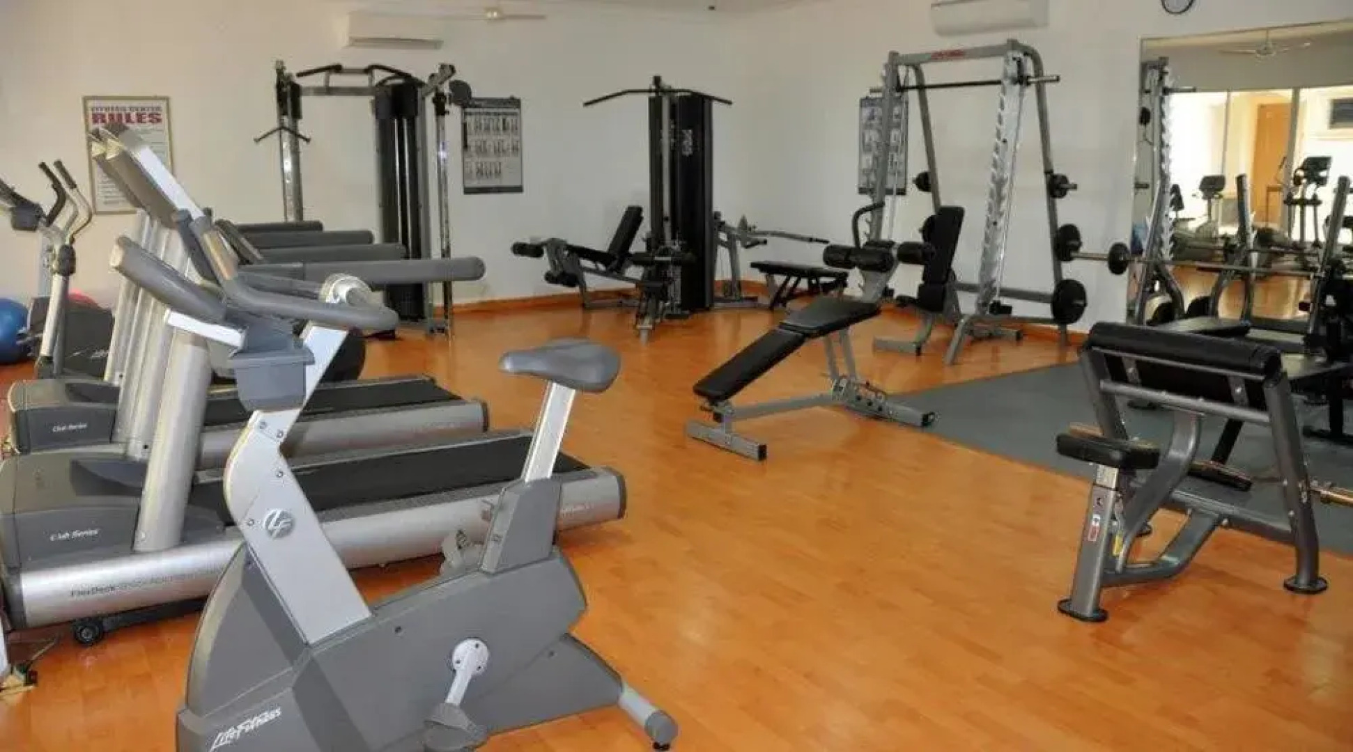 West Wing Resort Hotel