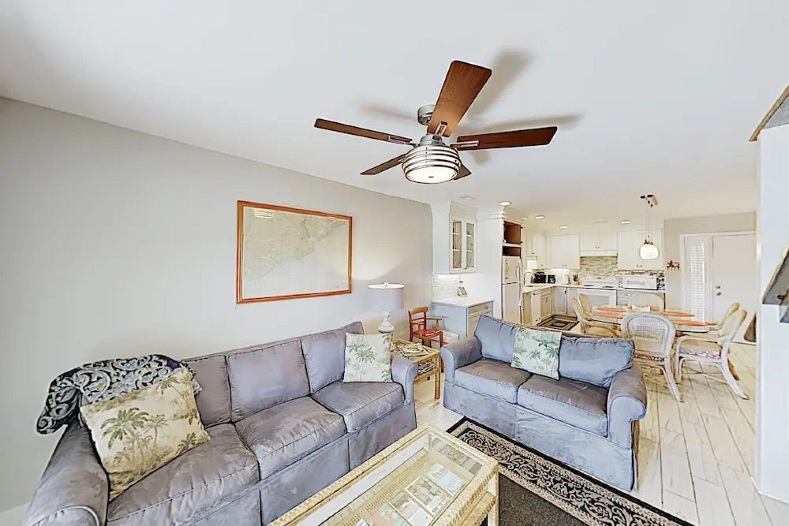 New Listing! Updated Golf Course Condo, Near Beach cottage