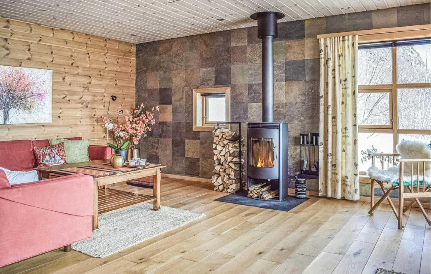 Nice Home in Røldal With 4 Bedrooms