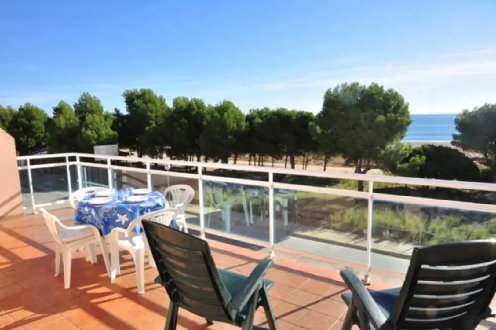 Apartamento Vista a la Playa Para 4 Personas en Hospitalet de L´infant