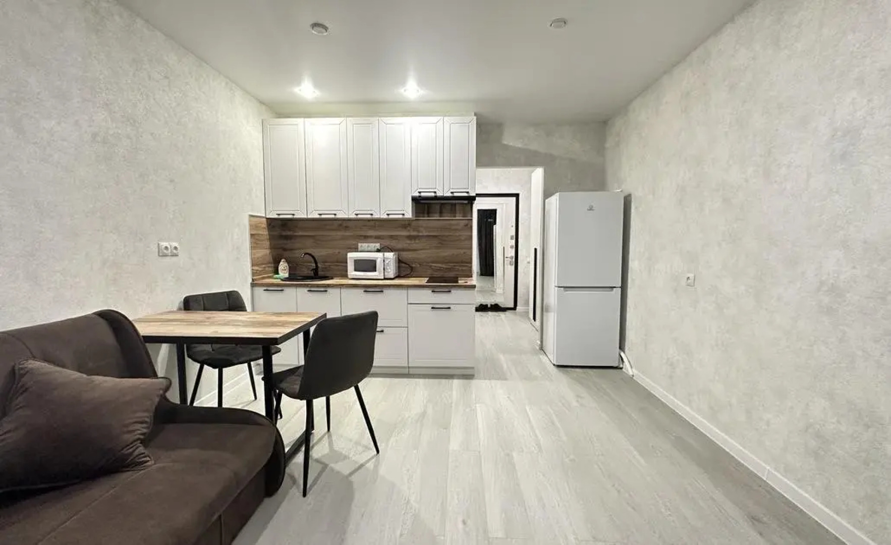 По суткам 33 на улице Северная 2Б