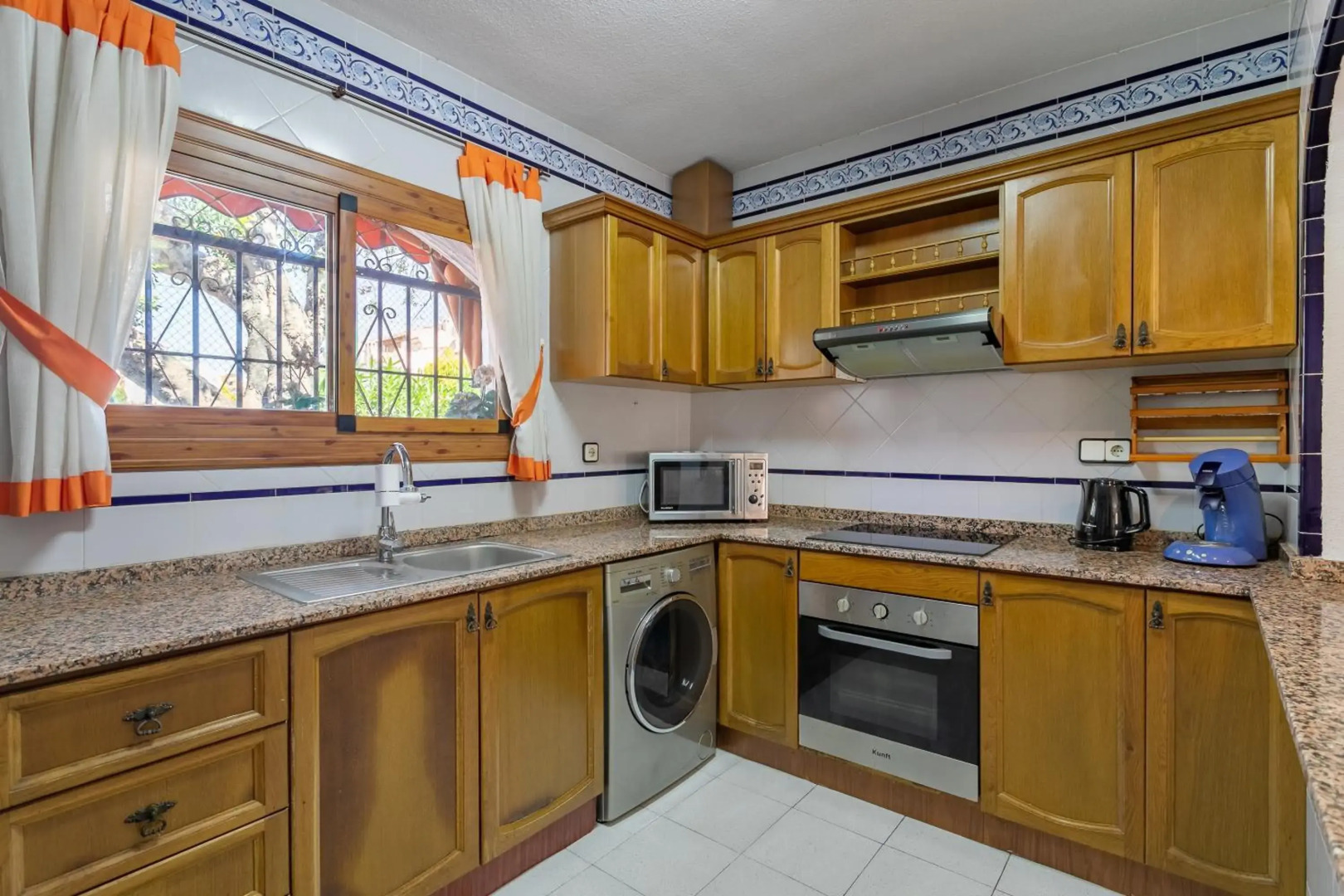 Bungalow Urb Costa Hispania