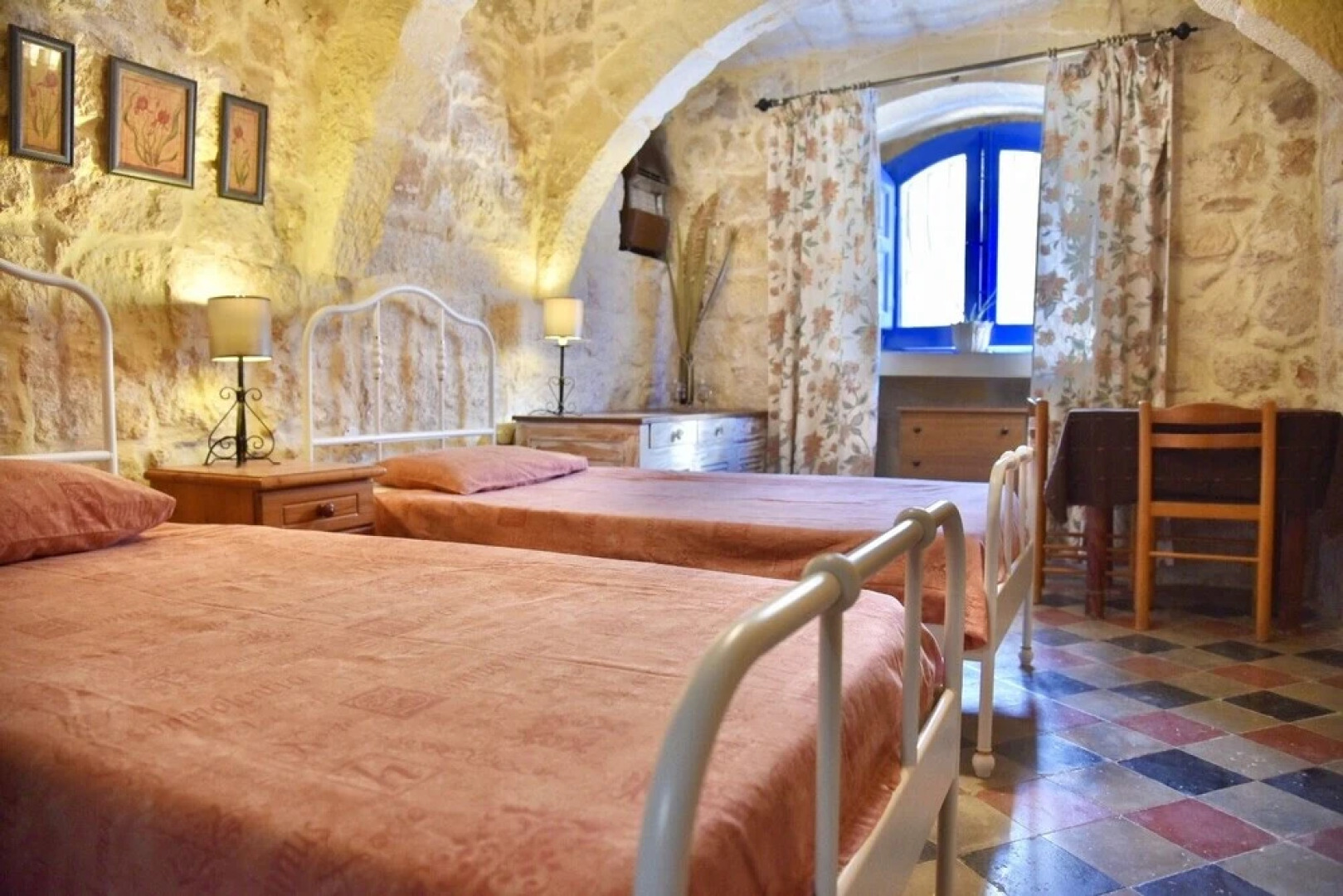 Beautiful Farmhouse With Courtyard and BBQ in Gozo