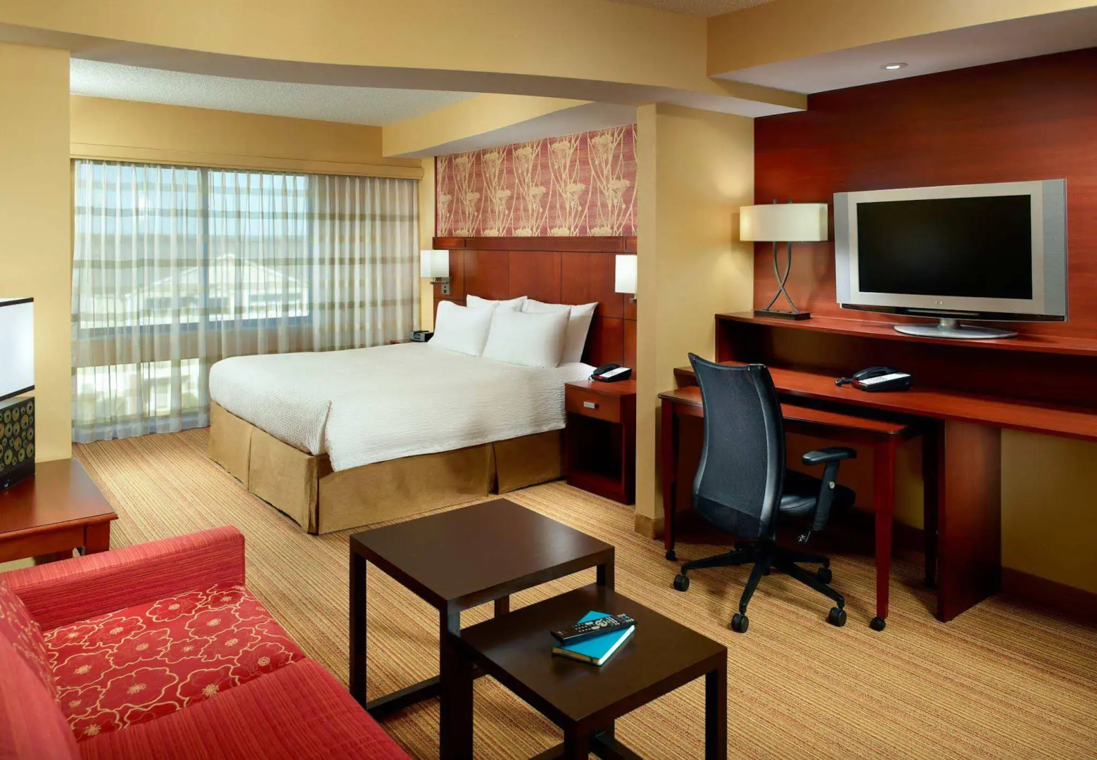 Courtyard by Marriott Clarksville