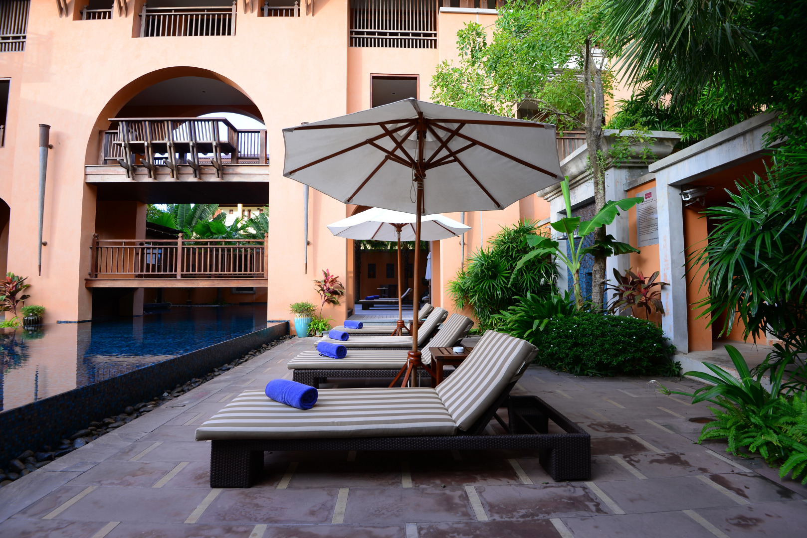 Отель Mercure Samui Chaweng Tana