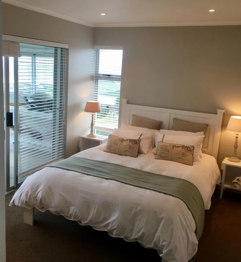 31 Tobago Bay Hermanus Seafront
