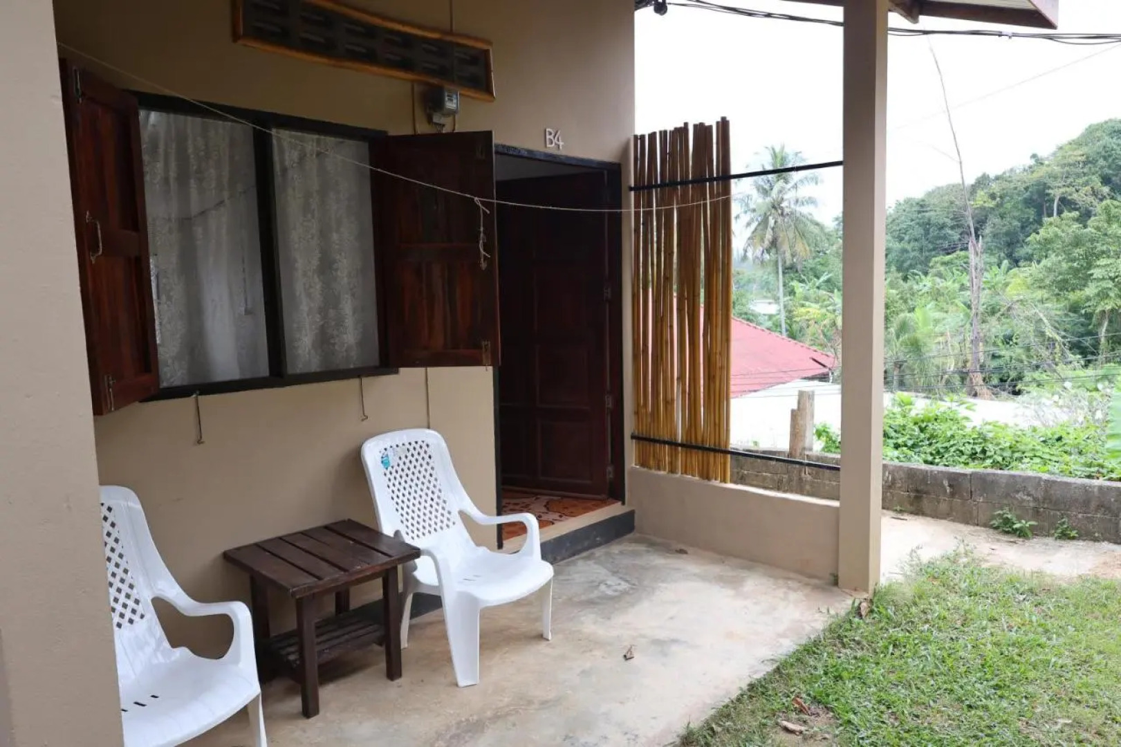 Bamboo Hut Bungalow - Adults Only