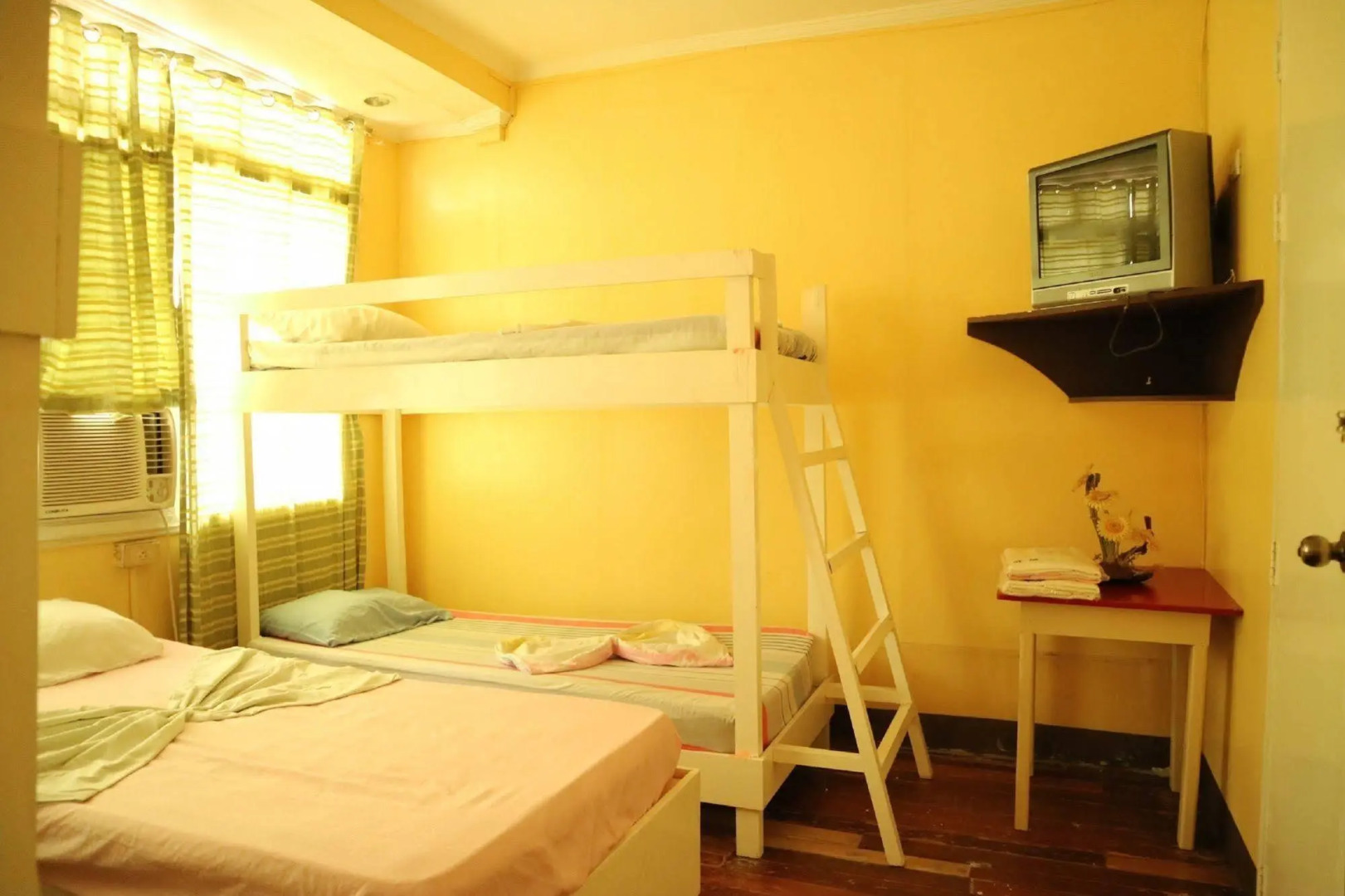 OYO 1048 Jomckayl Apartelle