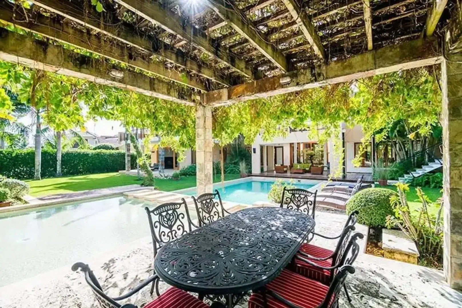 Villa Moderne Luxury Caribbean Villa Rental