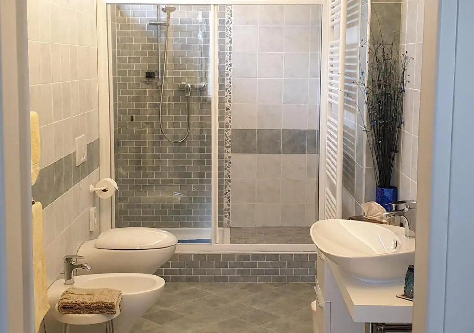 B&B Relief
