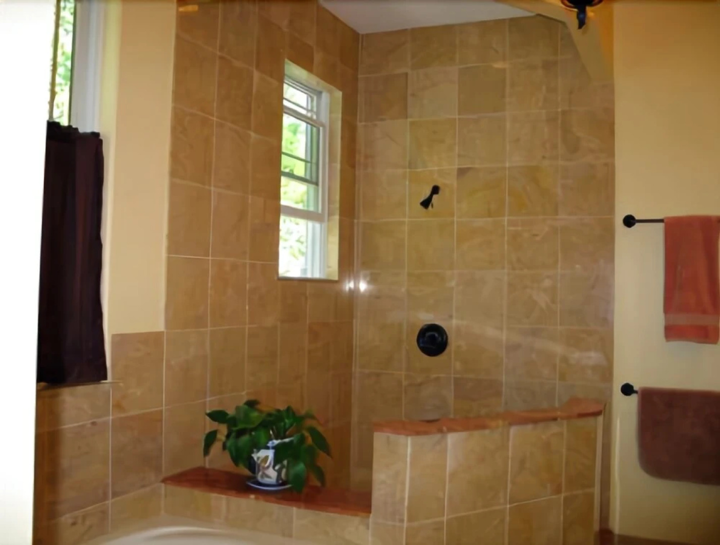 Edgewater Estate - Five Bedroom Home