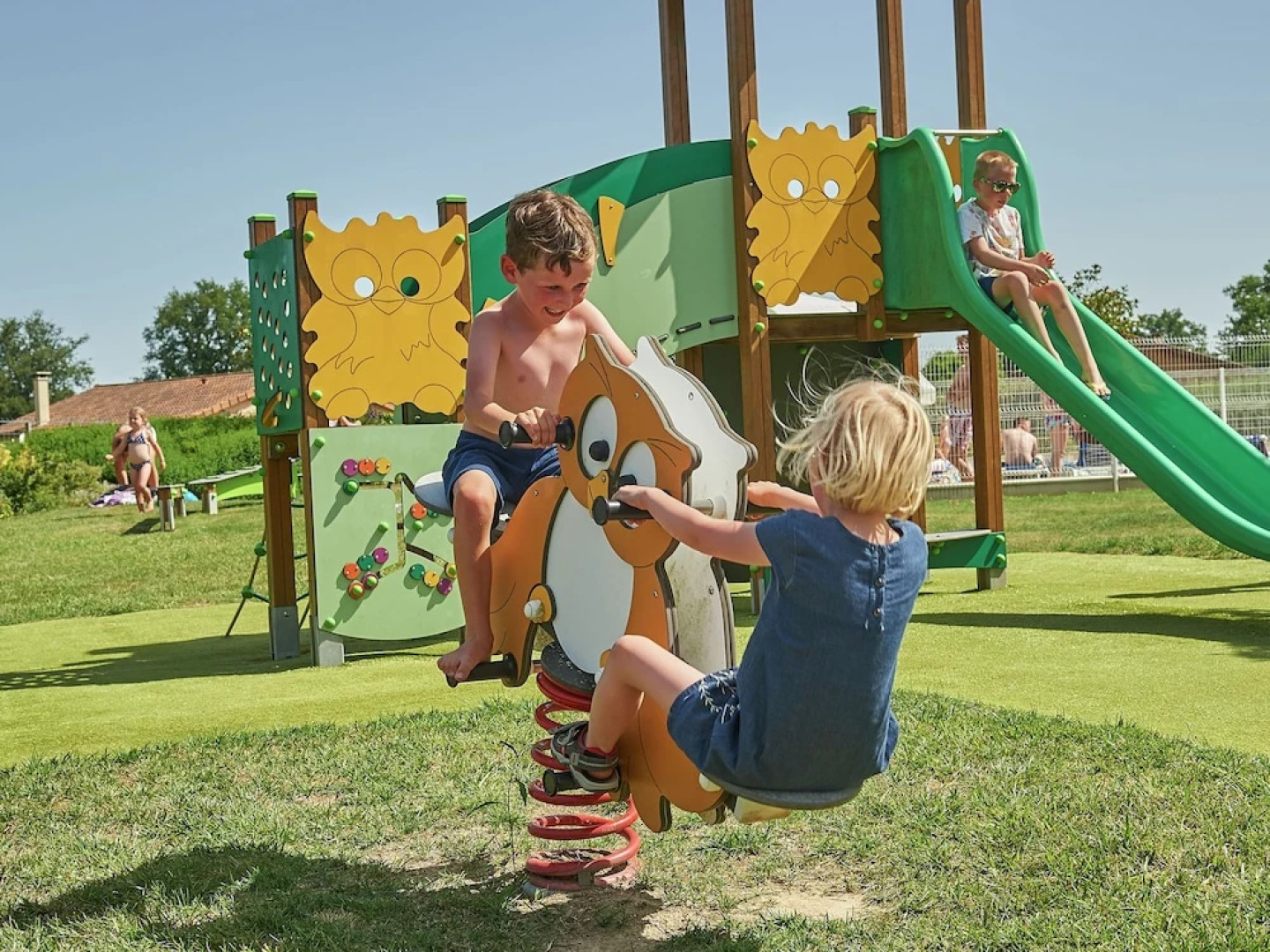Modern villa with fire place, in the beautyful Loire region