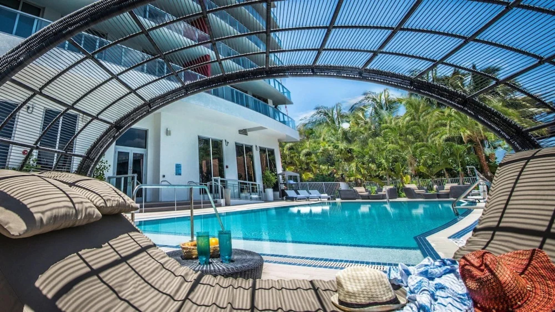 Fabulous Bay, Ocean & Skyline View 2 Bed 2 Bath Residence @ Beachwalk Resort