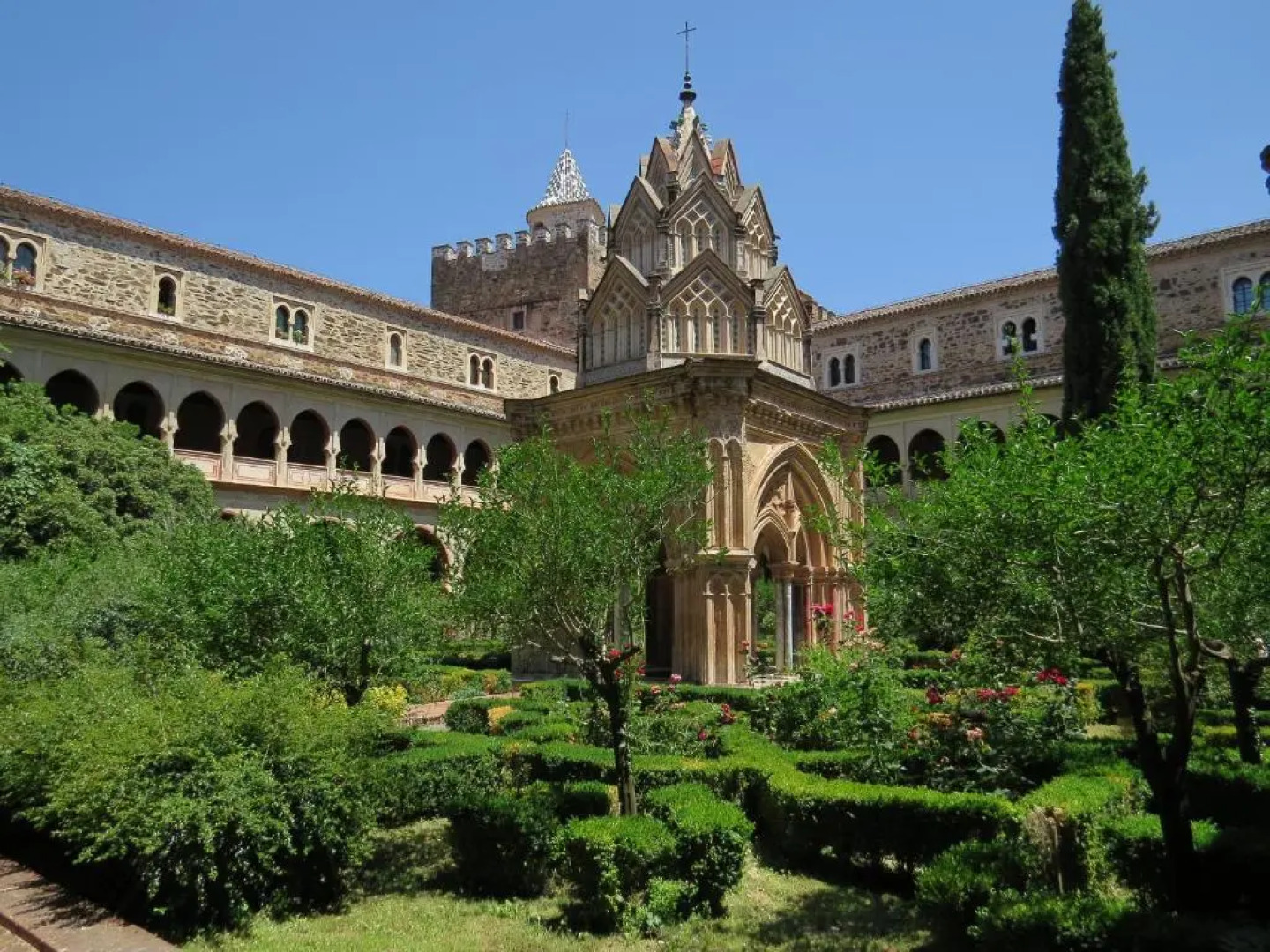 Hostal Altamira Guadalupe