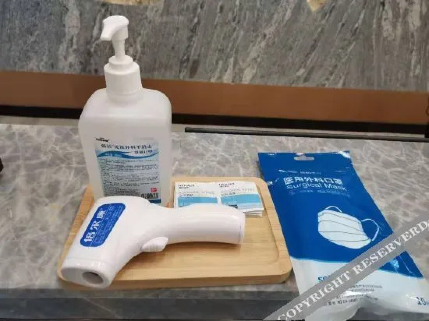 Starway Hotel (Baoding Wanbo Square)