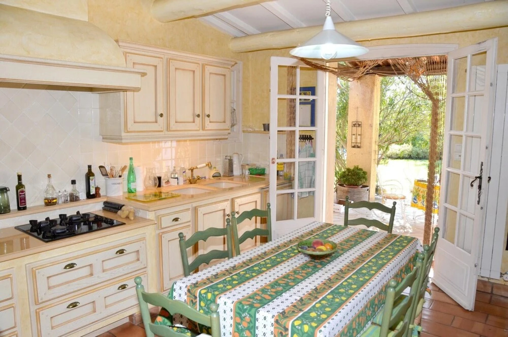 Villa With 4 Bedrooms in Pernes-les-fontaines, With Wonderful Mountain